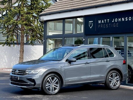 Volkswagen Tiguan ELEGANCE TSI DSG 19