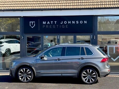 Volkswagen Tiguan R-LINE TECH TDI 4MOTION DSG 5