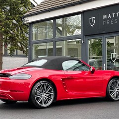 Porsche 718 BOXSTER 1
