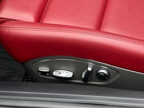 Porsche 718 BOXSTER 11