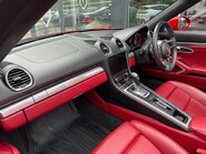 Porsche 718 BOXSTER 9