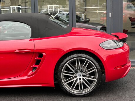 Porsche 718 BOXSTER 23