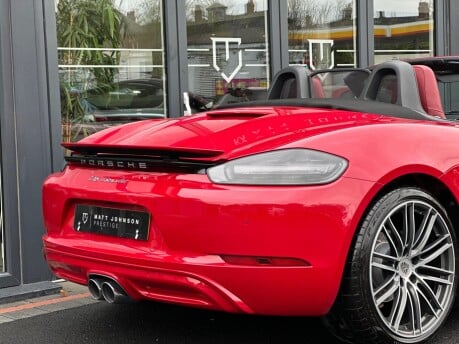 Porsche 718 BOXSTER 48