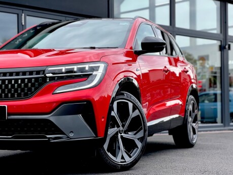 Renault Austral ICONIC ESPRIT ALPINE E-TECH 18