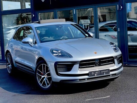 Porsche Macan S PDK 22