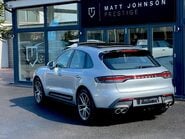 Porsche Macan S PDK 21