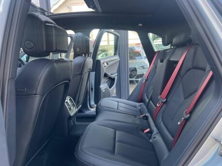 Porsche Macan S PDK 20