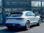 Porsche Macan S PDK 15
