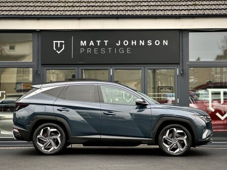 Hyundai TUCSON T-GDI ULTIMATE 9
