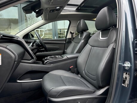 Hyundai TUCSON T-GDI ULTIMATE 25
