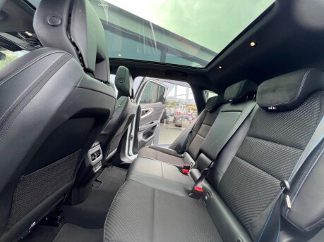 Renault Austral ICONIC ESPRIT ALPINE E-TECH 18