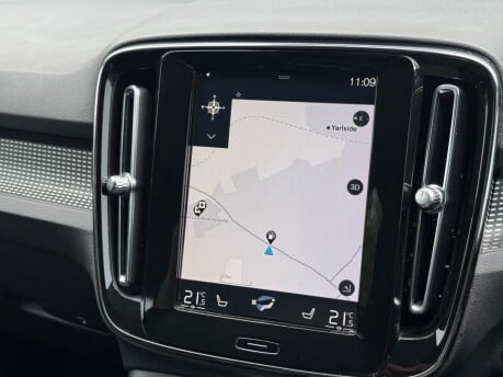 Volvo XC40 T4 R-DESIGN PRO 17