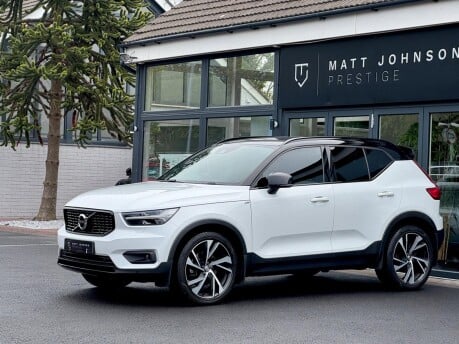 Volvo XC40 T4 R-DESIGN PRO 22