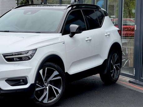 Volvo XC40 T4 R-DESIGN PRO 26