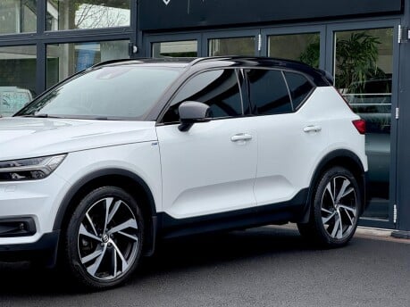 Volvo XC40 T4 R-DESIGN PRO 34