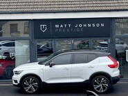Volvo XC40 T4 R-DESIGN PRO 39