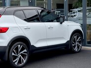 Volvo XC40 T4 R-DESIGN PRO 41