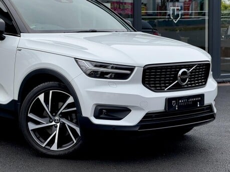 Volvo XC40 T4 R-DESIGN PRO 43