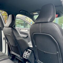 Volvo XC40 T4 R-DESIGN PRO 2