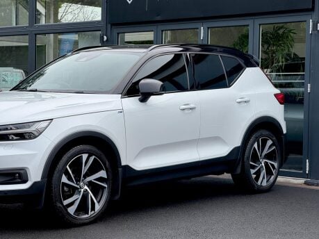 Volvo XC40 T4 R-DESIGN PRO 34