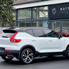 Volvo XC40 T4 R-DESIGN PRO 3