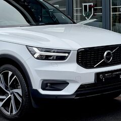 Volvo XC40 T4 R-DESIGN PRO 4