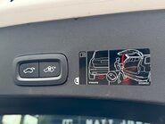 Volvo XC40 T4 R-DESIGN PRO 18