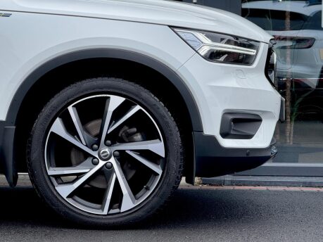 Volvo XC40 T4 R-DESIGN PRO 14