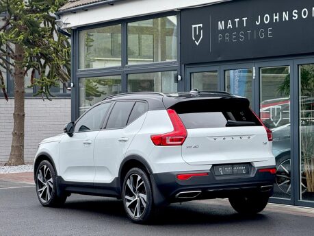 Volvo XC40 T4 R-DESIGN PRO 49