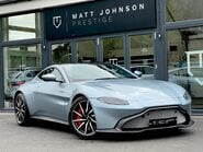 Aston Martin Vantage V8 5