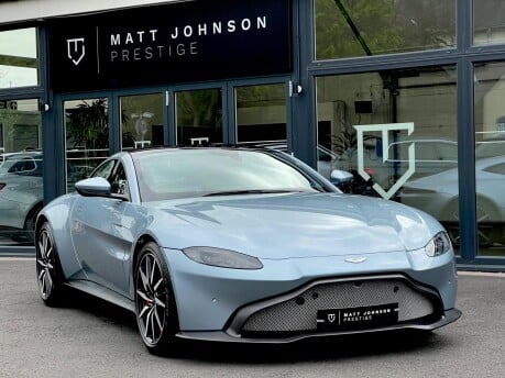 Aston Martin Vantage V8 42