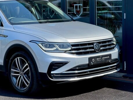 Volkswagen Tiguan ELEGANCE TSI DSG 3