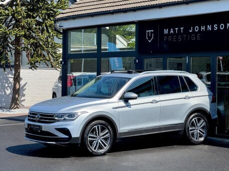 Volkswagen Tiguan ELEGANCE TSI DSG 17
