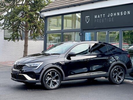 Renault Arkana E-TECH ENGINEERED 8