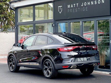Renault Arkana E-TECH ENGINEERED 12