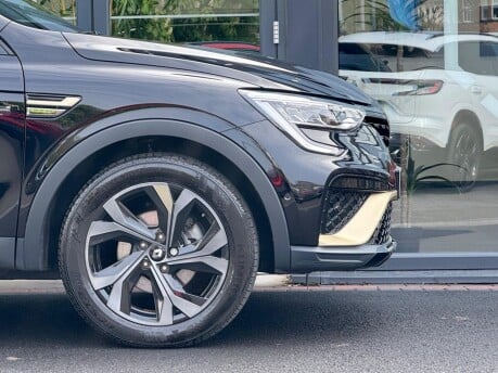 Renault Arkana E-TECH ENGINEERED 18