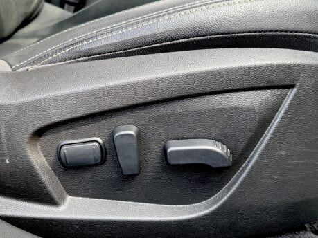 Renault Arkana E-TECH ENGINEERED 23