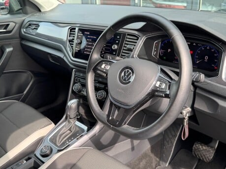 Volkswagen T-Roc SEL TSI 4MOTION DSG 12