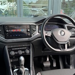 Volkswagen T-Roc SEL TSI 4MOTION DSG 2