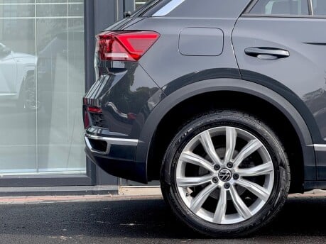 Volkswagen T-Roc SEL TSI 4MOTION DSG 31