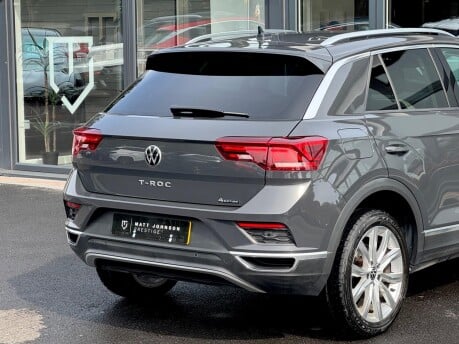 Volkswagen T-Roc SEL TSI 4MOTION DSG 44