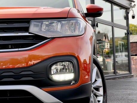 Volkswagen T-Cross SE TSI 5