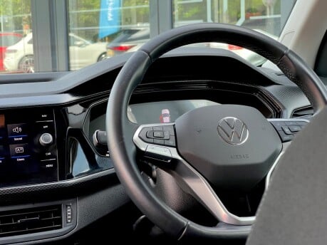 Volkswagen T-Cross SE TSI 16