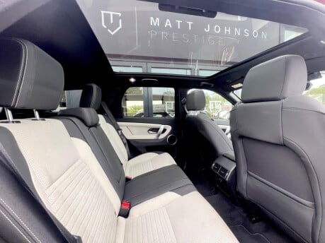 Land Rover Discovery Sport R-DYNAMIC SE PHEV 25