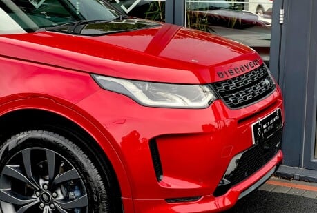 Land Rover Discovery Sport R-DYNAMIC SE PHEV 30