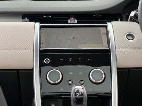 Land Rover Discovery Sport R-DYNAMIC SE PHEV 13