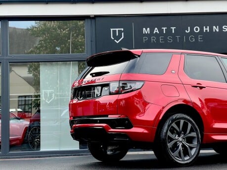 Land Rover Discovery Sport R-DYNAMIC SE PHEV 17