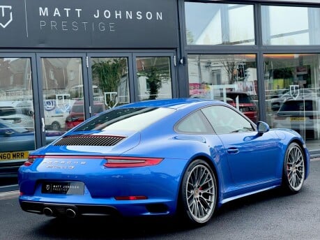 Porsche 911 CARRERA 4S PDK 5