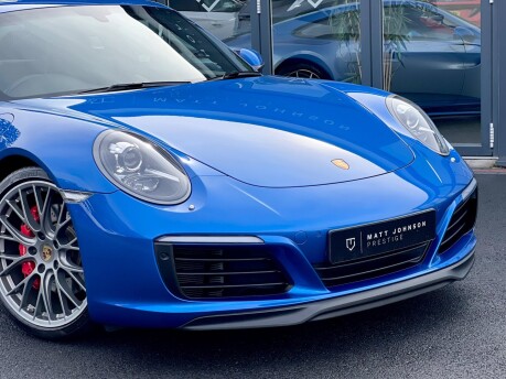 Porsche 911 CARRERA 4S PDK 33