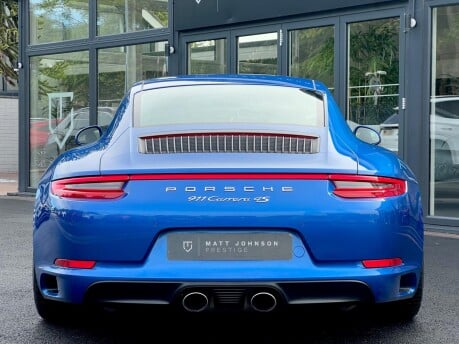 Porsche 911 CARRERA 4S PDK 40